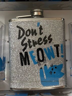 Wink  'Don't Stress Meow!' Glitter Hip Flask with two shot glasses.